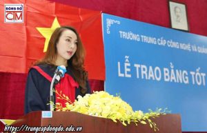 lễ trao bằng tốt nghiệp Trung cấp chính quy đợt 1 năm 2018 ảnh 6 365bet com
